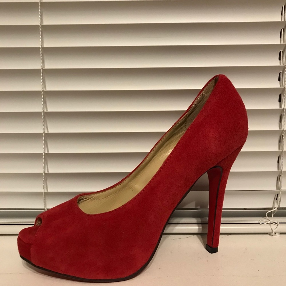 - Shoes 6